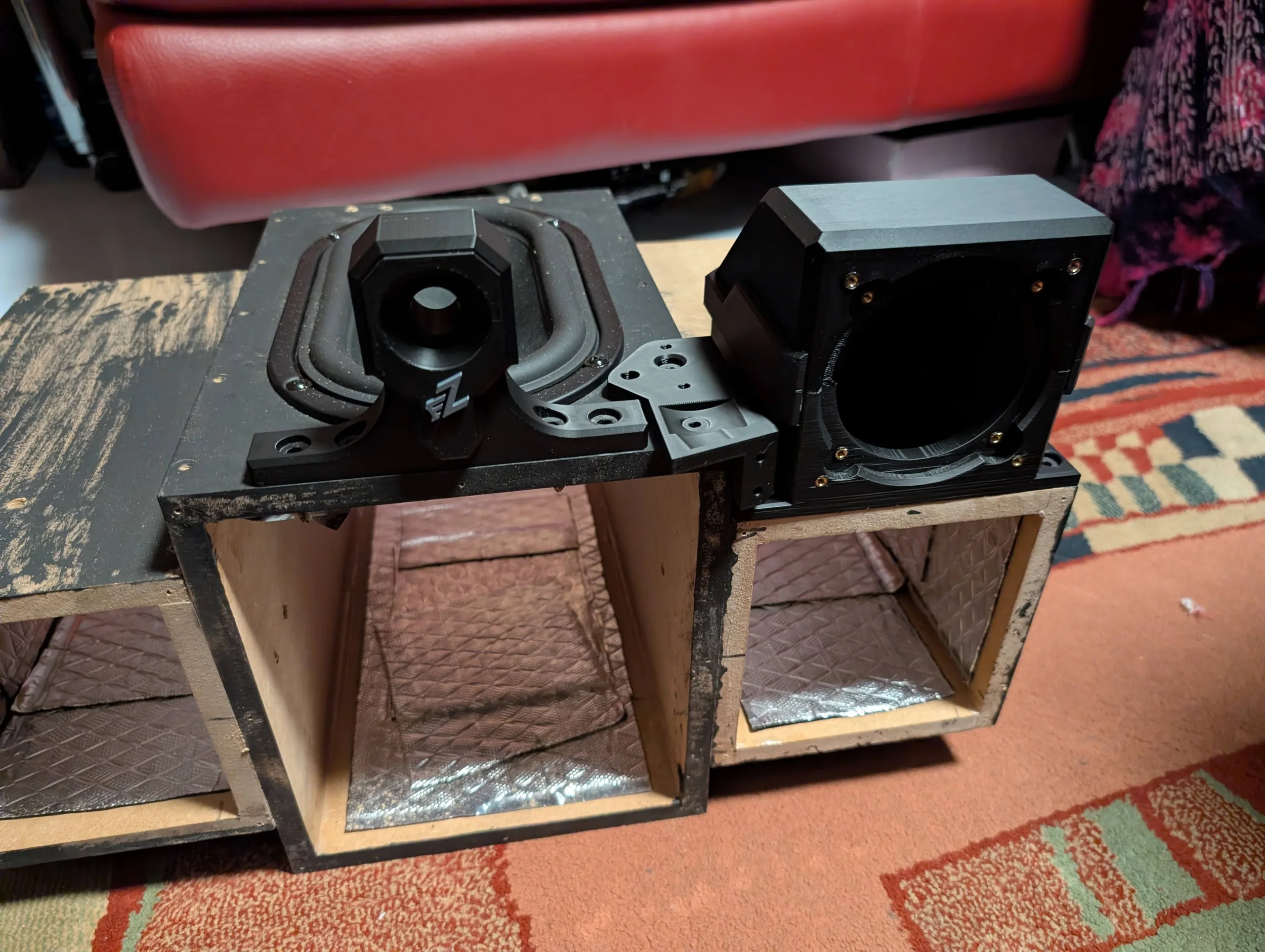 Midrange enclosures — photo 4